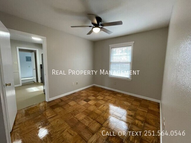 Foto del edificio - Grayton Dr. 36608