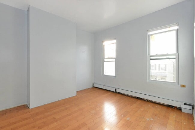 Building Photo - 382 Rockaway Pkwy