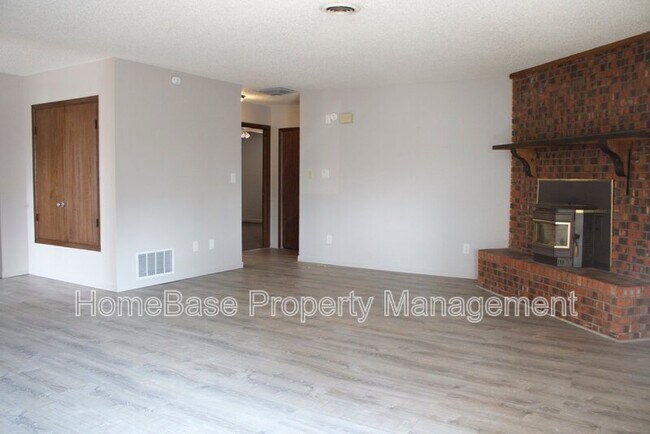 Foto del edificio - 1620 E 21st St