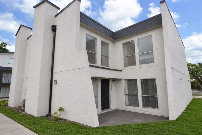 Foto del edificio - 5006 Moro Manor Dr