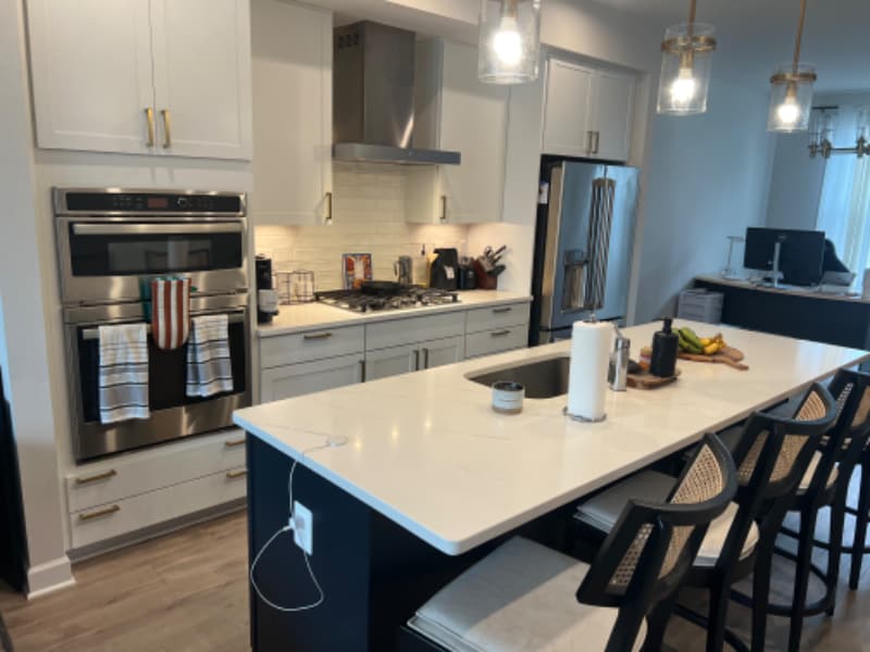 Foto principal - 2820 Dart Dr