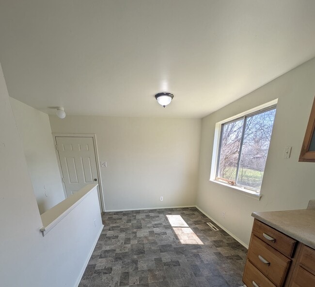 Foto del edificio - 2143 O’Brien Rd