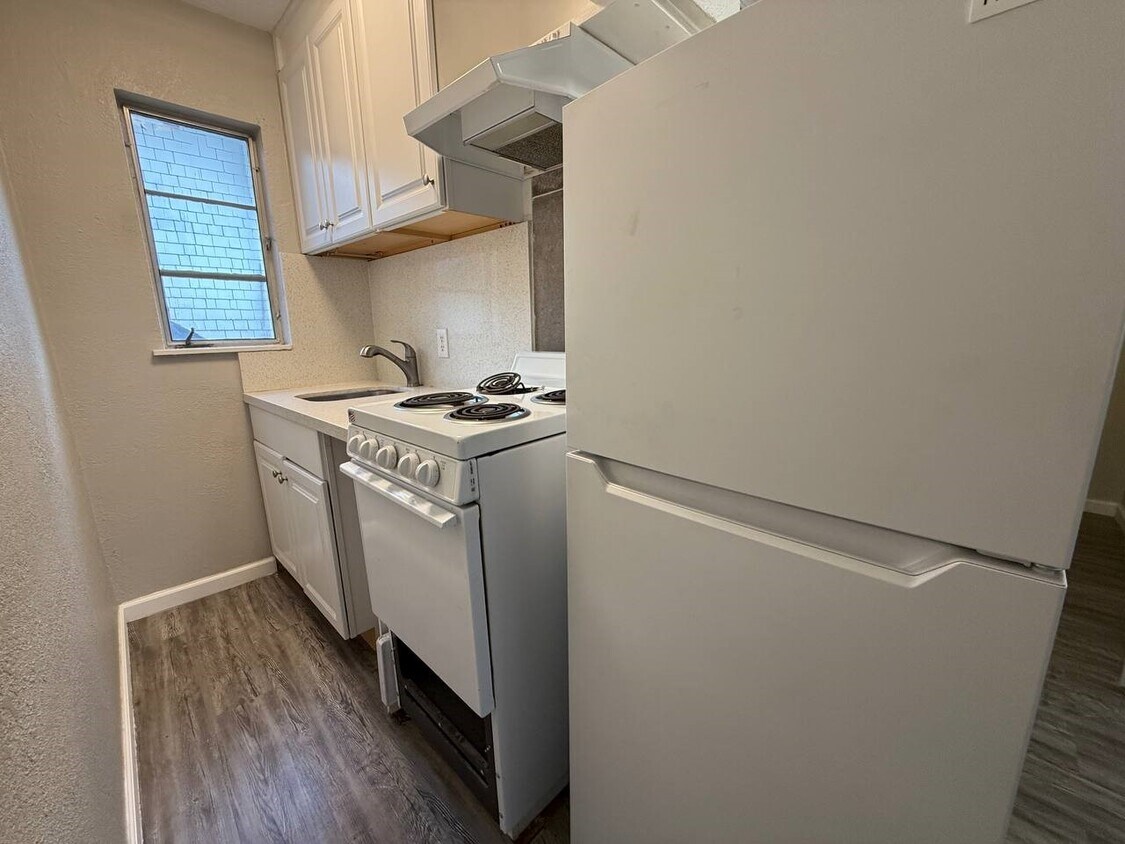 Foto del edificio - 2501 Yoakum Blvd