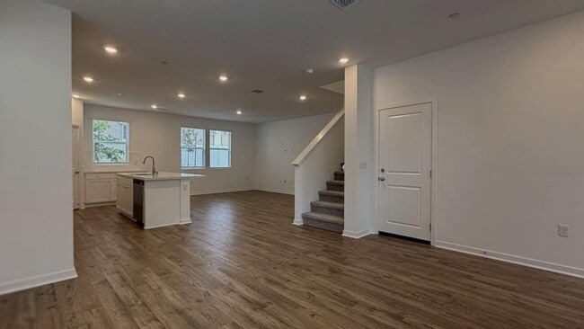 Building Photo - 26654 Indigo Way