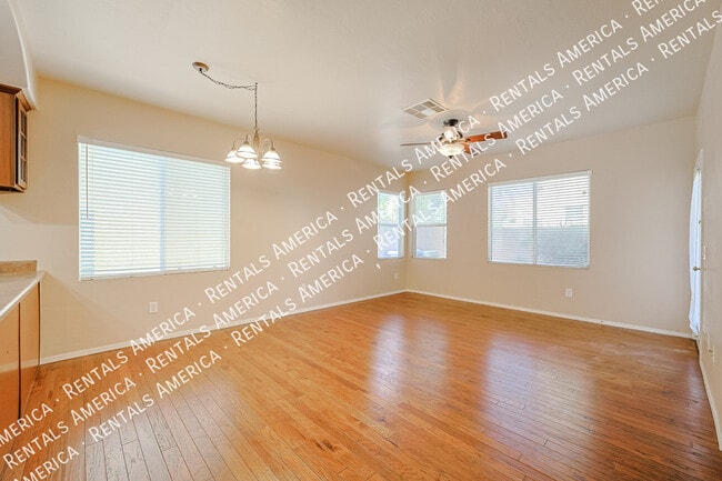 Building Photo - 35101 N 30th Ln