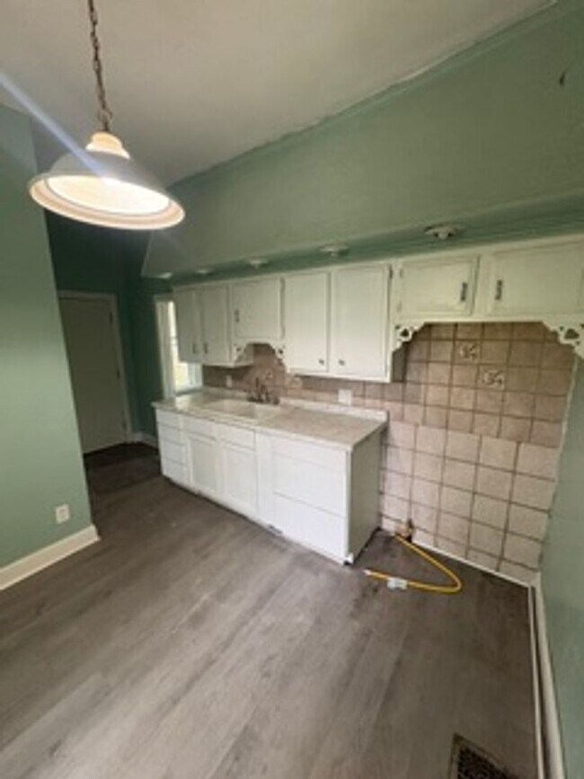 Foto del edificio - 4 bedroom single family home in Peoria for Rent