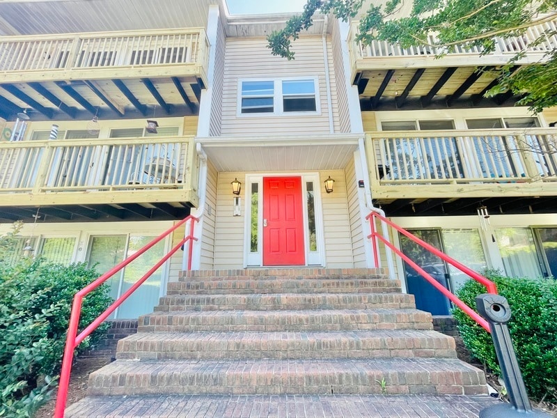 9624 Old Gate Dr Unit J, Matthews, NC 28105 Condo for Rent in Matthews, NC