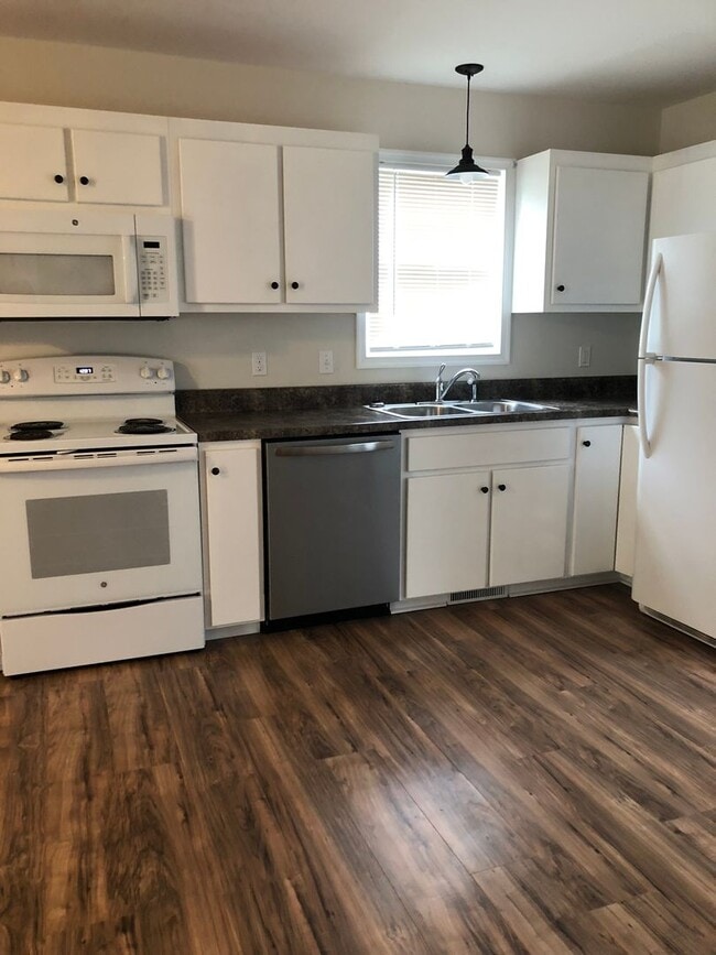 Foto del edificio - One Level Living in Campbell County