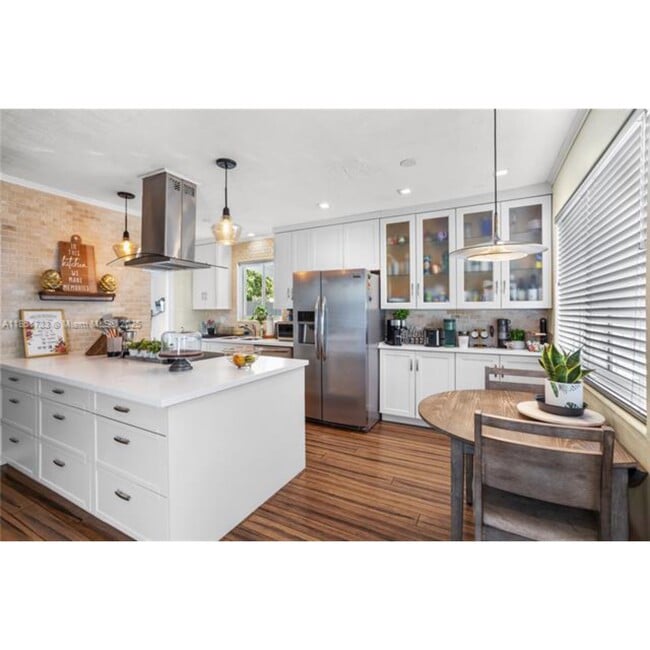 Building Photo - 19310 Christmas Rd