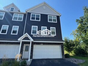 Building Photo - 9593 Olive Ln N