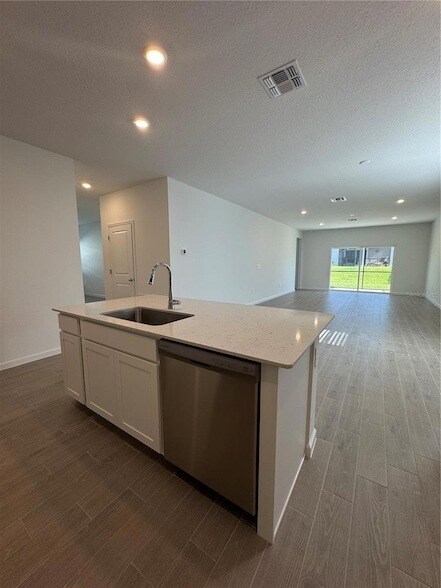 Building Photo - 6668 SW 89th Loop