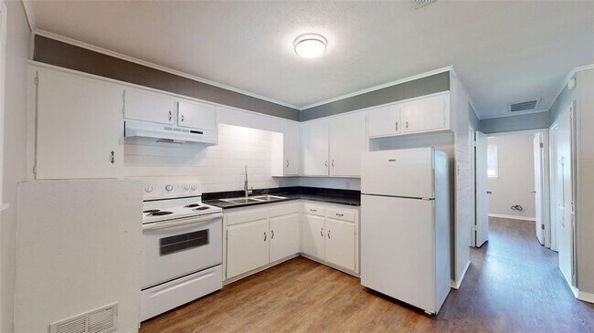 Foto del edificio - 16567 Farm to Market Rd 2154