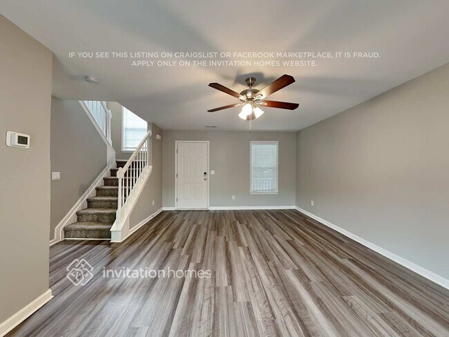 Foto del edificio - 3731 Heather View Ln