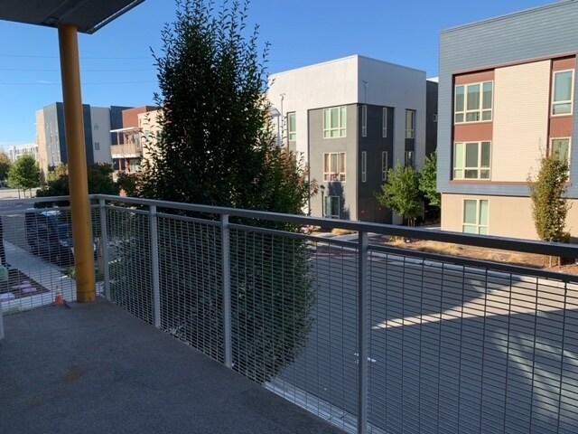 balcony/patio - 1660 Delano St