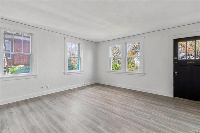 Foto del edificio - 332 Atalanta Ave