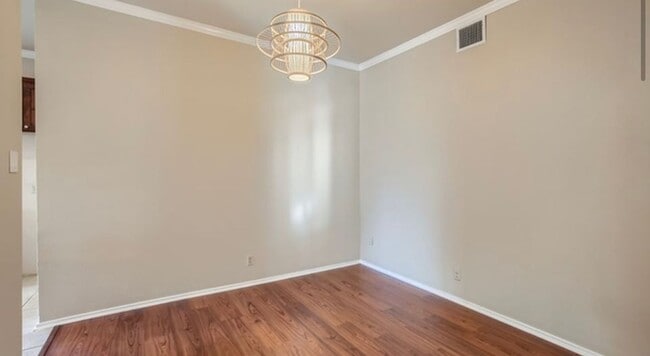 Foto del edificio - 8143 Seldon Trail