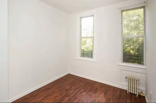 Building Photo - 6 Jardine Pl