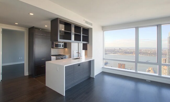 Foto del edificio - 555 10th Avenue