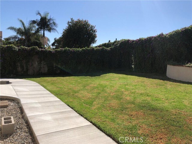 Foto del edificio - 34601 Calle Monte