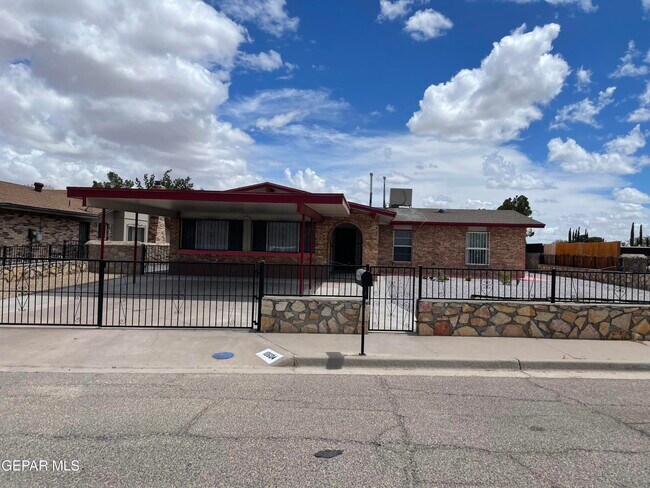 Building Photo - 10604 Fieldrock Ct