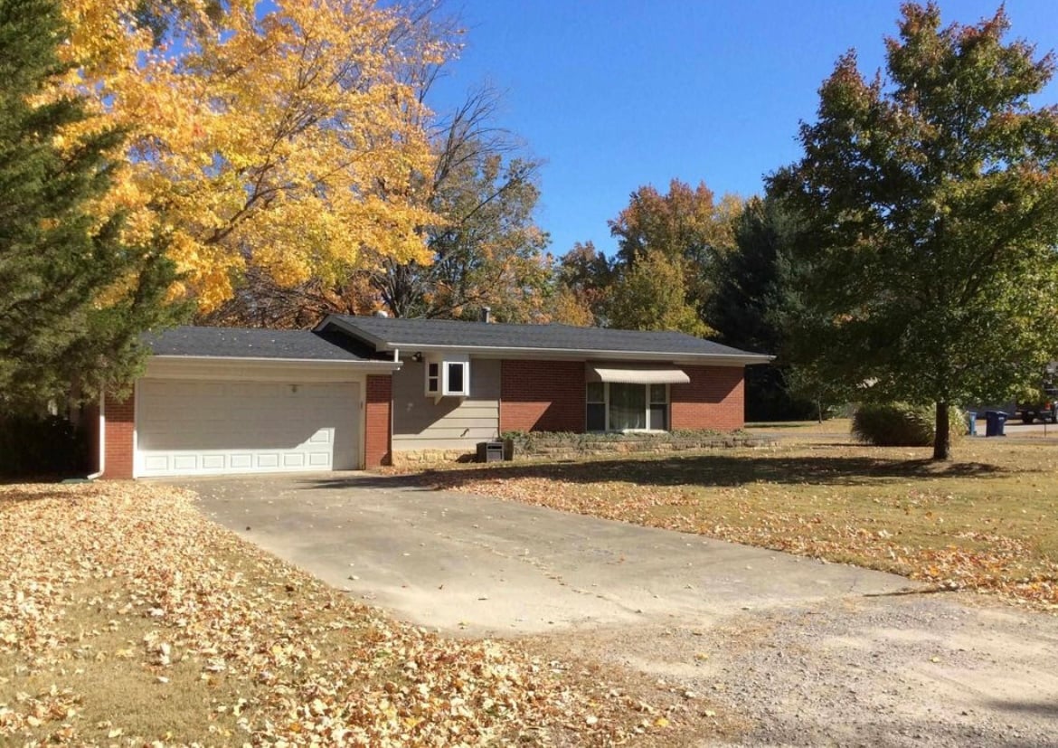 Foto principal - 10 Homestead Dr