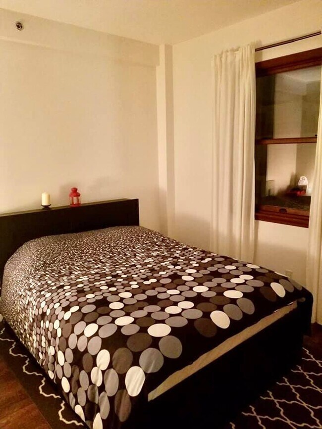 Foto del edificio - 412 Ocean View Ave