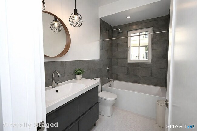 Foto del edificio - 930 Cove Rd
