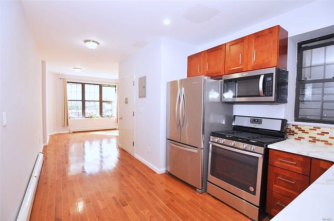 Building Photo - 34-21 9th St