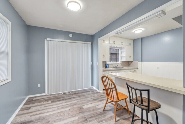 Foto del edificio - 645 Yondota St