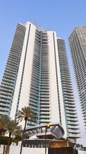 Building Photo - 17001 Collins Ave