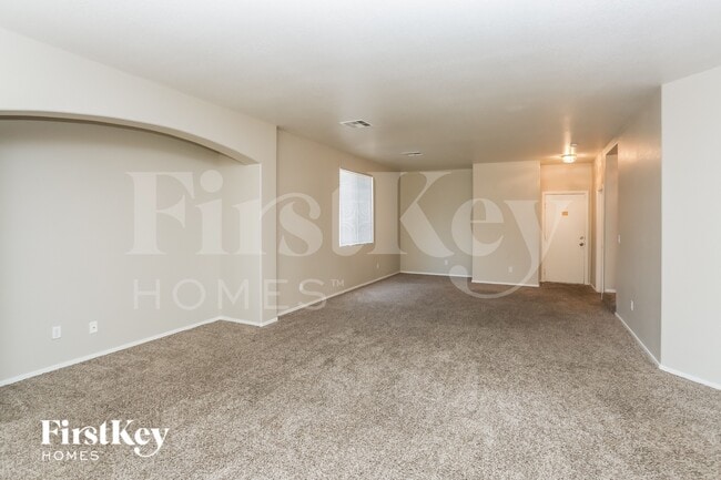 Foto del edificio - 4633 N Sergeant Ct