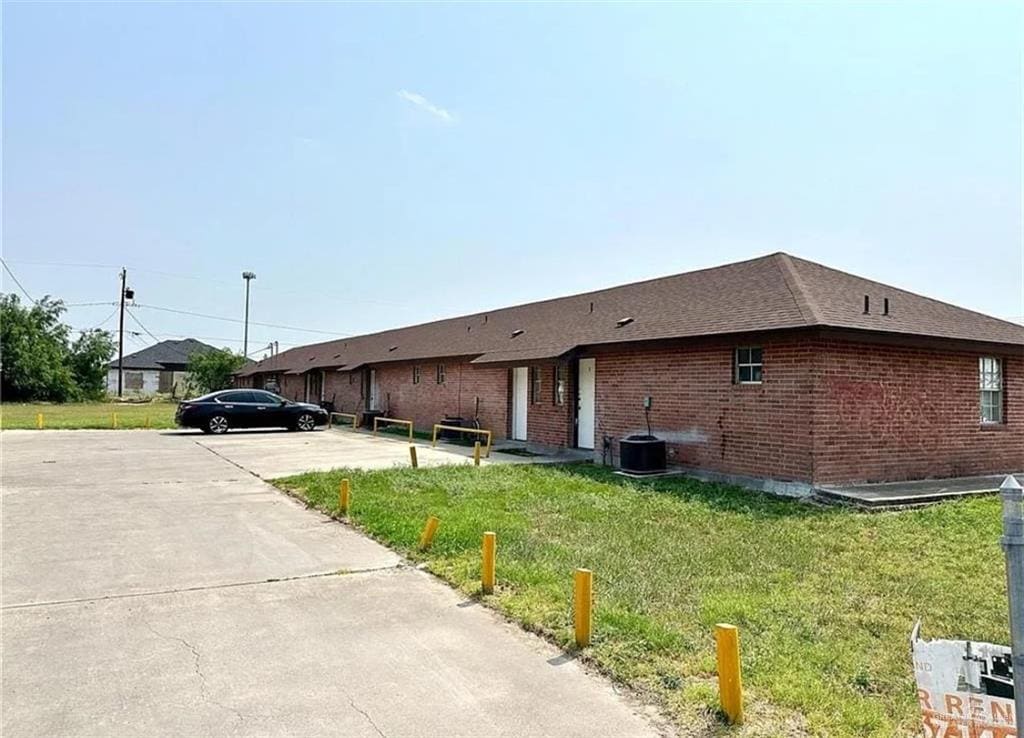Primary Photo - 2801 W 65th St