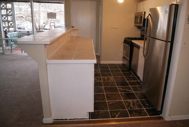 Photo - 7531 Spring Lake Dr Apartment