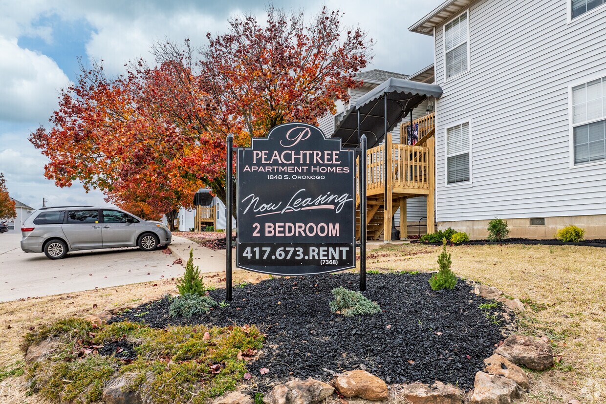 Foto principal - Peachtree Apartments