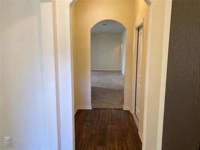 Foto del edificio - 10506 Pine Landing Dr