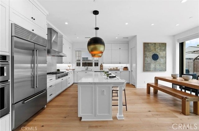 Building Photo - 124 Summerland