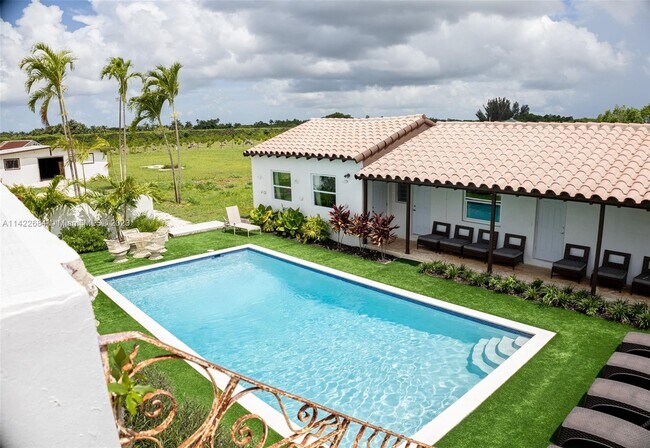 Foto del edificio - 25005 SW 157th Ave