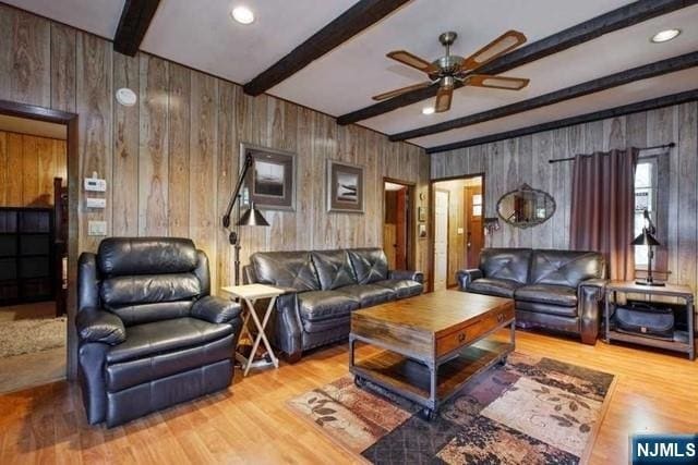 Foto del edificio - 137 Lakeview Ave