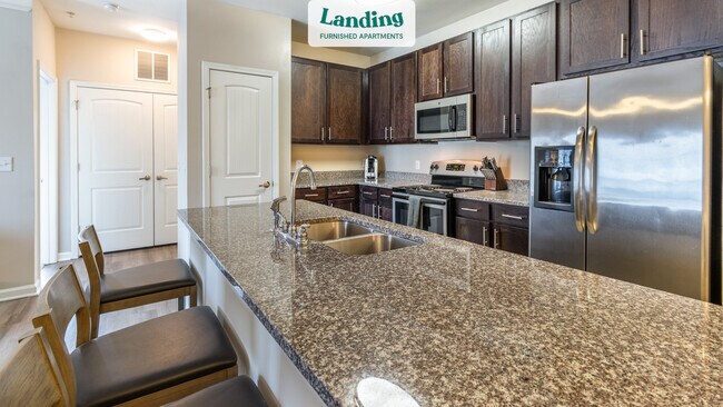 Building Photo - 1524 Woodfield Creek Dr