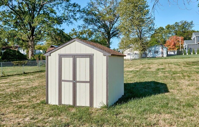 Foto del edificio - 2313 Burns Ave