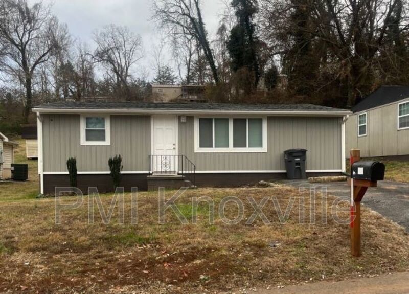 720 Jonathan Ave, Knoxville, TN 37920 House Rental in Knoxville, TN