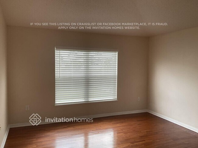 Foto del edificio - 6108 Waterfield Way
