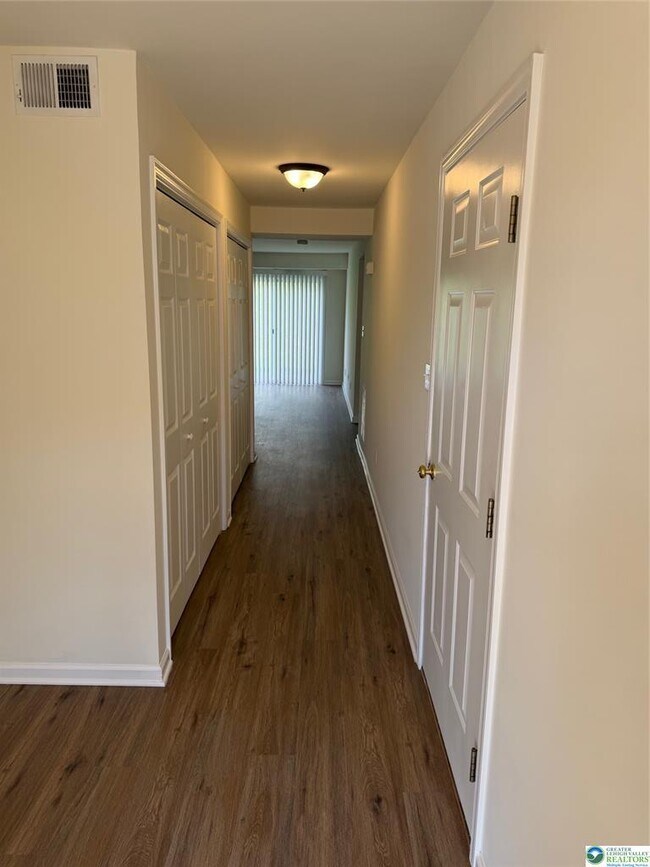 Foto del edificio - 7280 Adams Ct