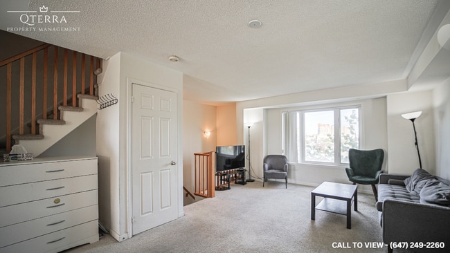 Building Photo - 7-2895 Hazelton Pl