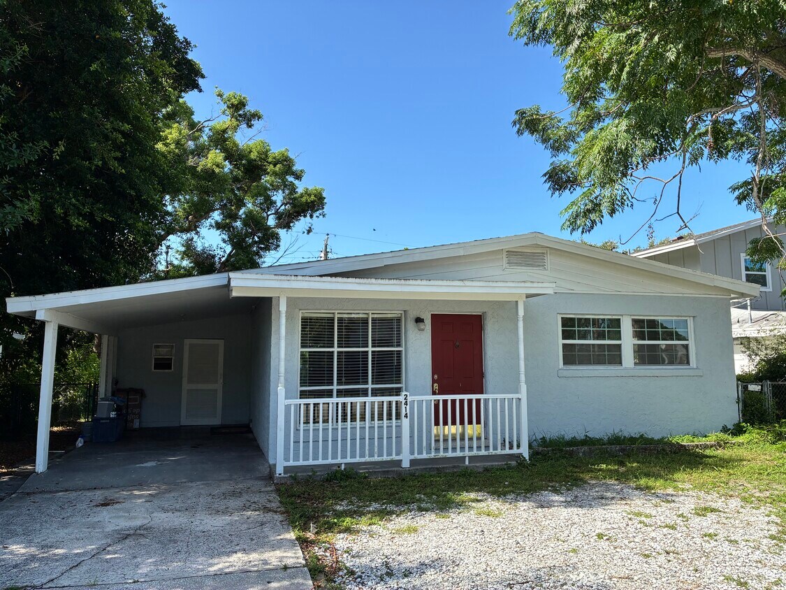 Primary Photo - 2414 Bahia Vista St