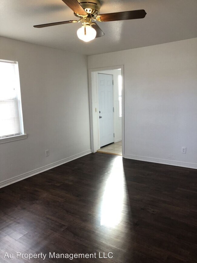 Building Photo - 1 br, 1 bath House - 83 N. MCMASTERS "A"