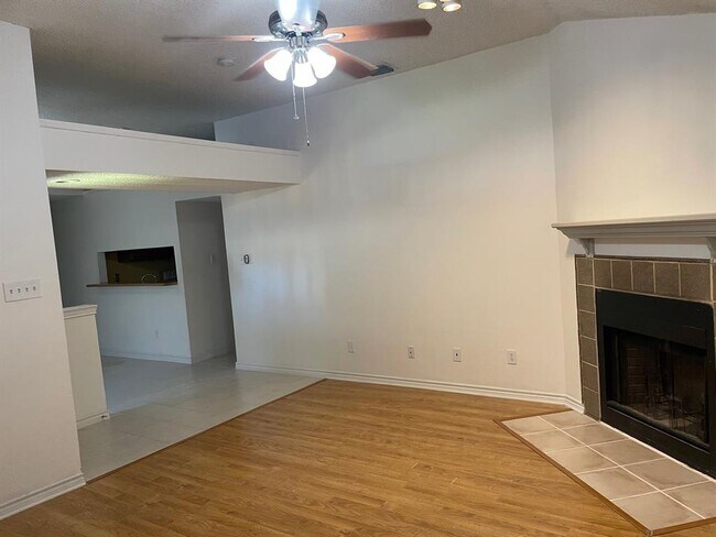 Foto del edificio - 2205 Prairie Creek Trail