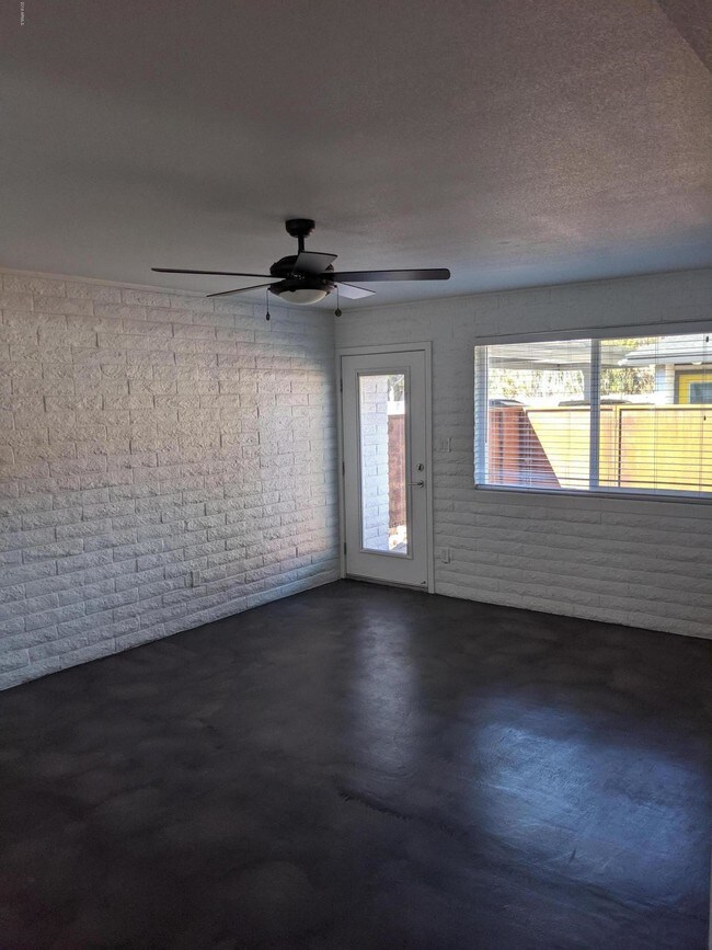 Foto del edificio - 4401 N 21st St