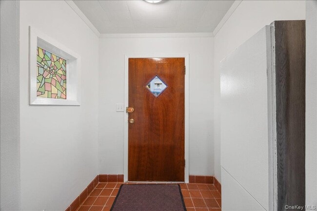 Foto del edificio - 124 Alexander Ave