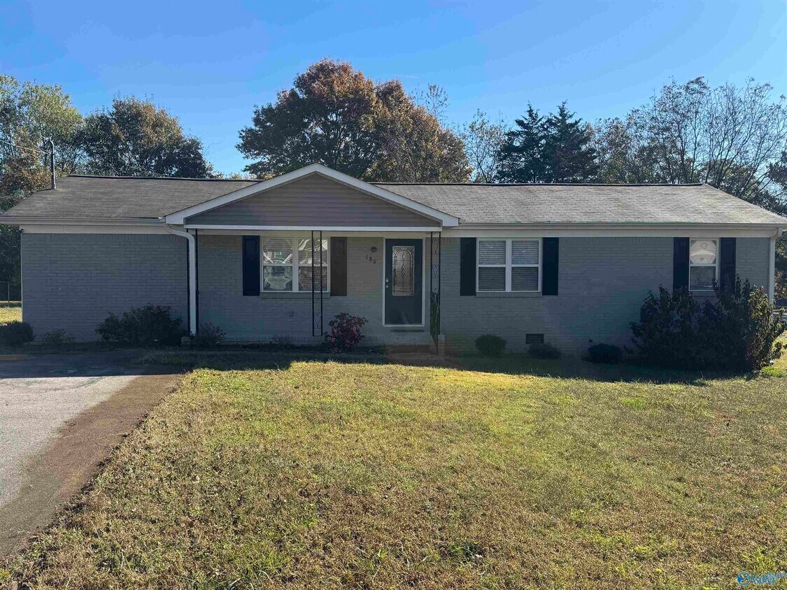 Foto principal - 186 Jones Cir